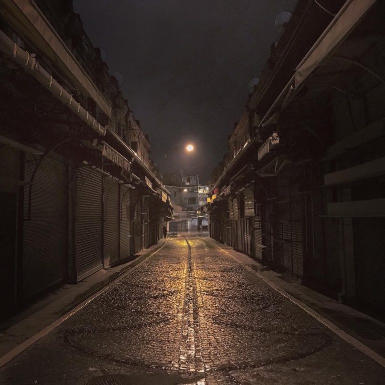 EE40C3C9-6E9C-436D-B6CD-C0A46089E3C4